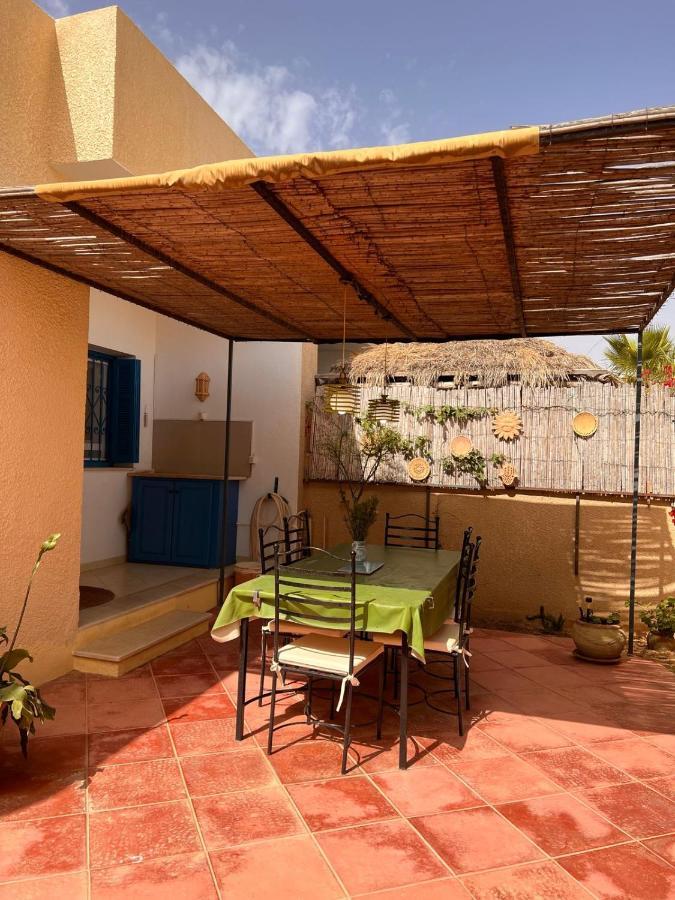 מיידון Villa Elena מראה חיצוני תמונה